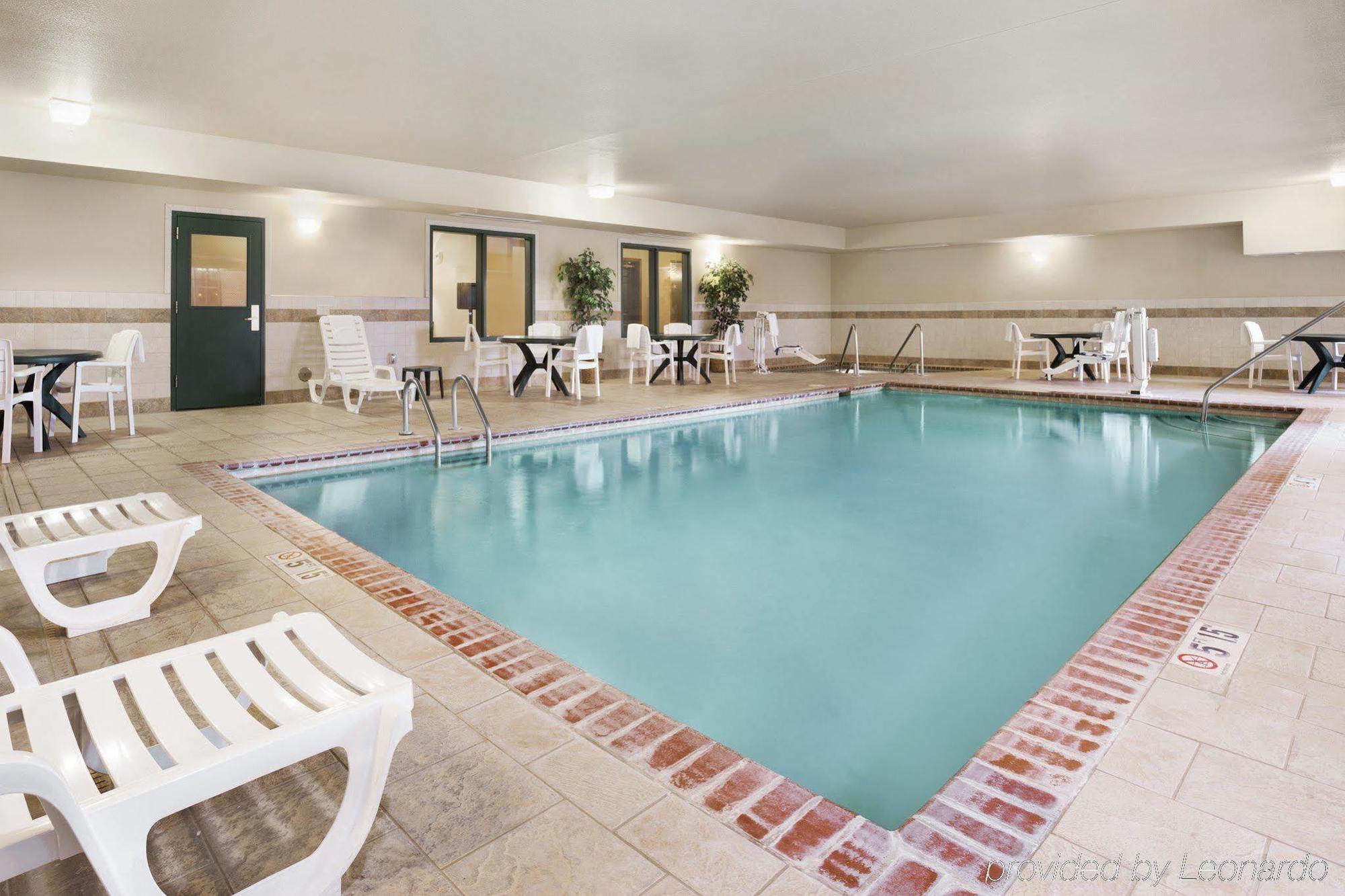 Country Inn & Suites By Radisson, Northwood, Ia Kültér fotó